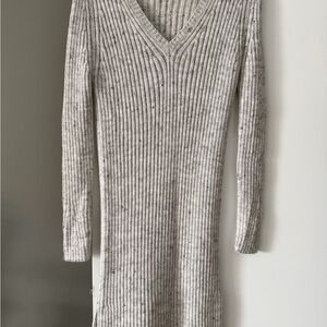 Zara Gray Long Sleeve Ribbed Dress Side Slits, size M and in excellent condition